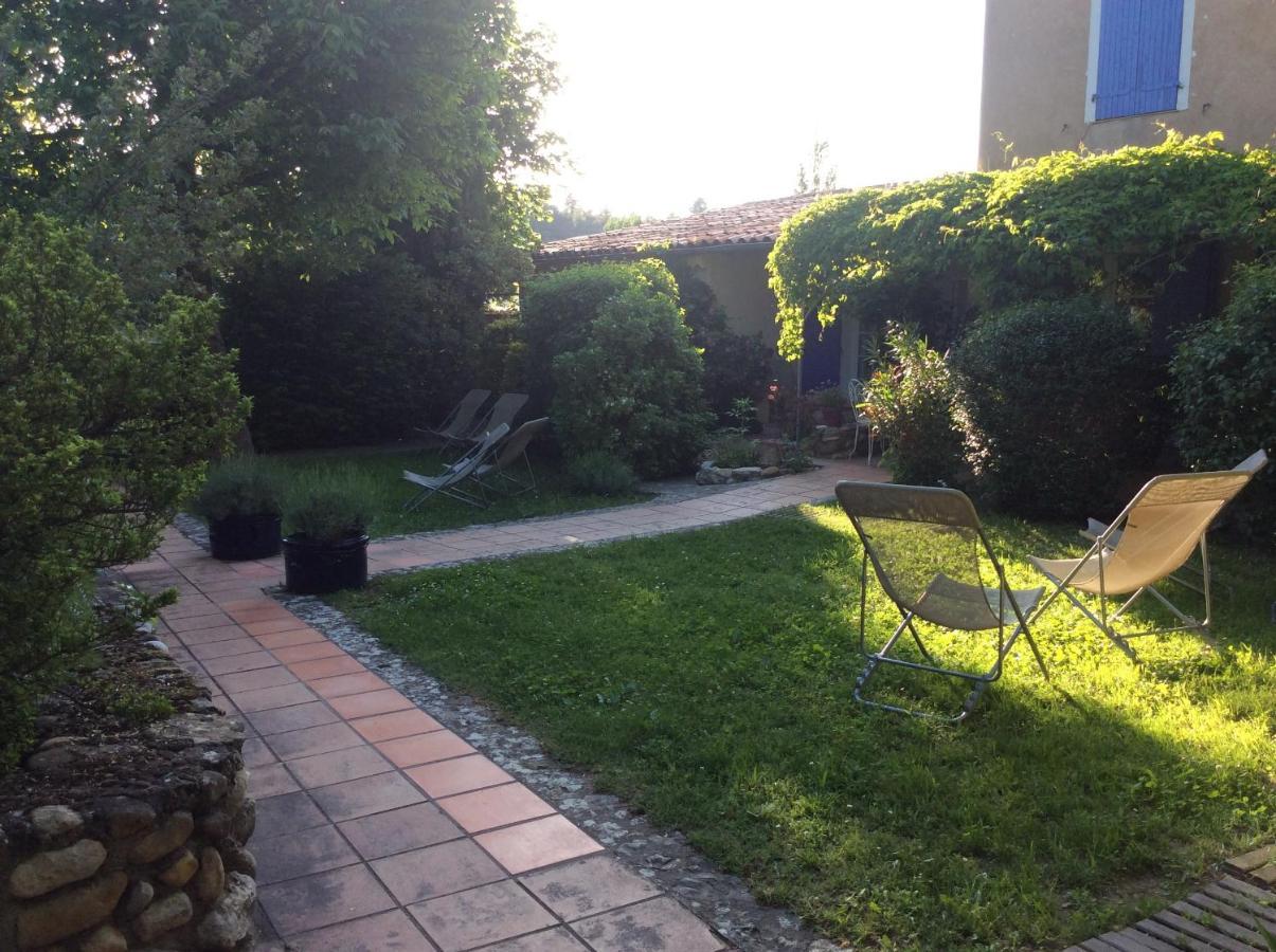 Clos Des Iris Hotel